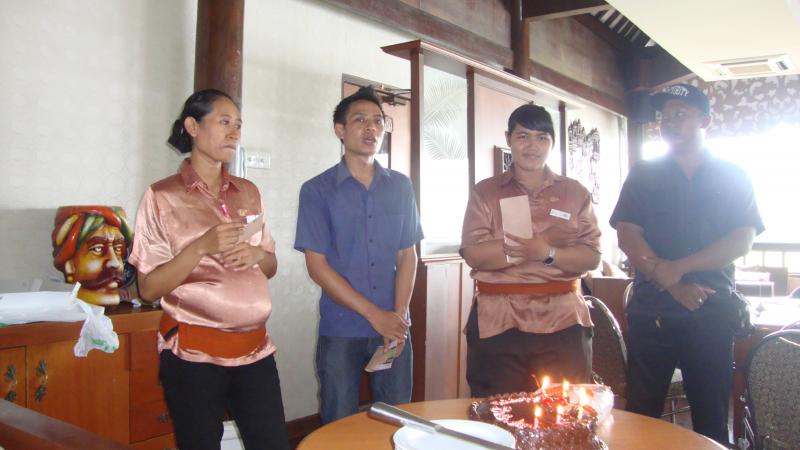 Birth Day Staff, bali indian restaurant, indian food restaurant in bali